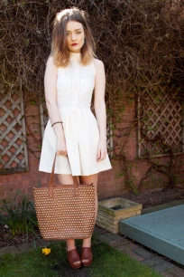 La Moda UK Handbag Fashion Blogger Tiny Twisst (1)